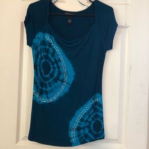 Trendy tie died beautiful blue dressy top